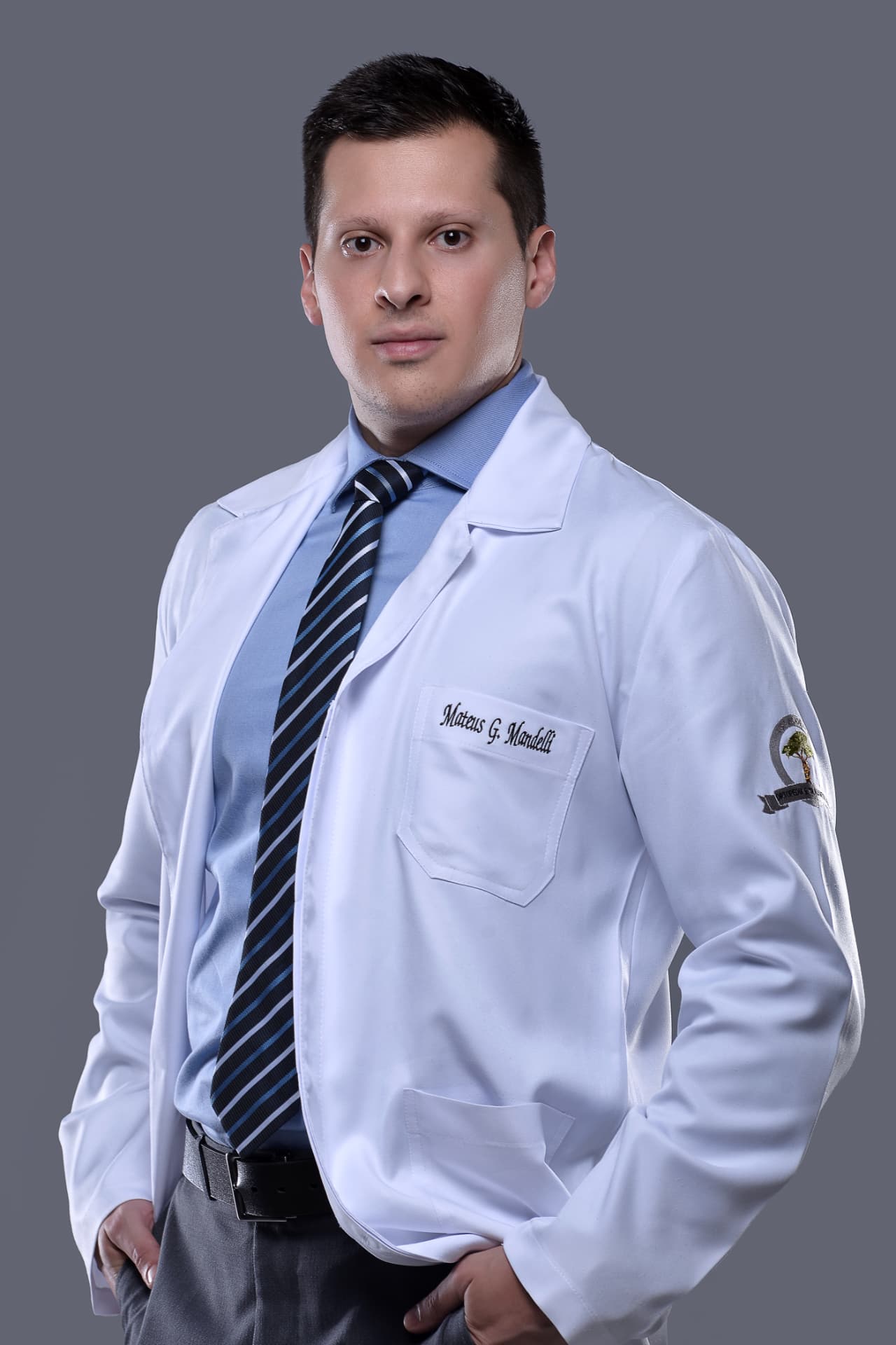 Dr. Mateus Mandelli, ortopedista oncológico